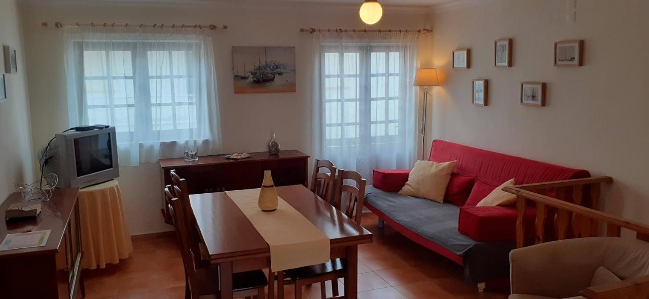 Holiday House Tocha Палхирос да Торча Екстериор снимка