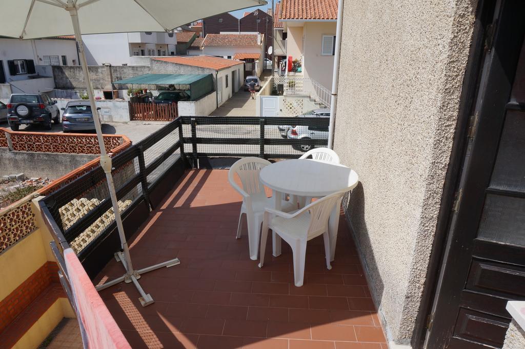 Holiday House Tocha Палхирос да Торча Екстериор снимка
