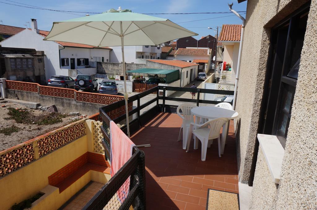 Holiday House Tocha Палхирос да Торча Екстериор снимка